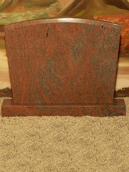 Granieten grafsteen staander op voetstuk